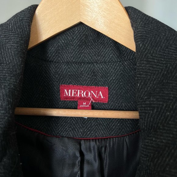 Merona Men's Medium Grey Coat: A Timeless Essential! - Picture 8 of 8